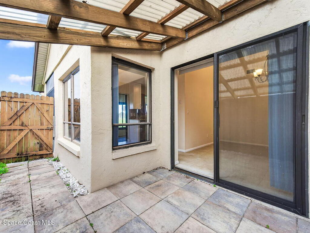 2250 Golf Isle Drive, Melbourne, FL 32935