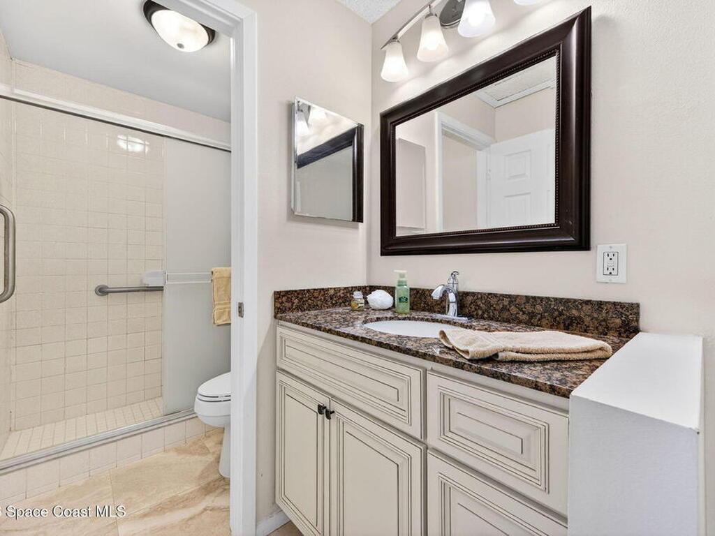 2250 Golf Isle Drive, Melbourne, FL 32935