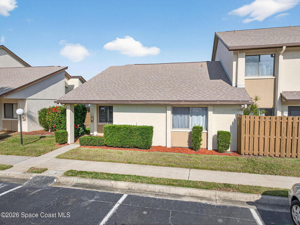 2250 Golf Isle Drive, Melbourne, FL 32935