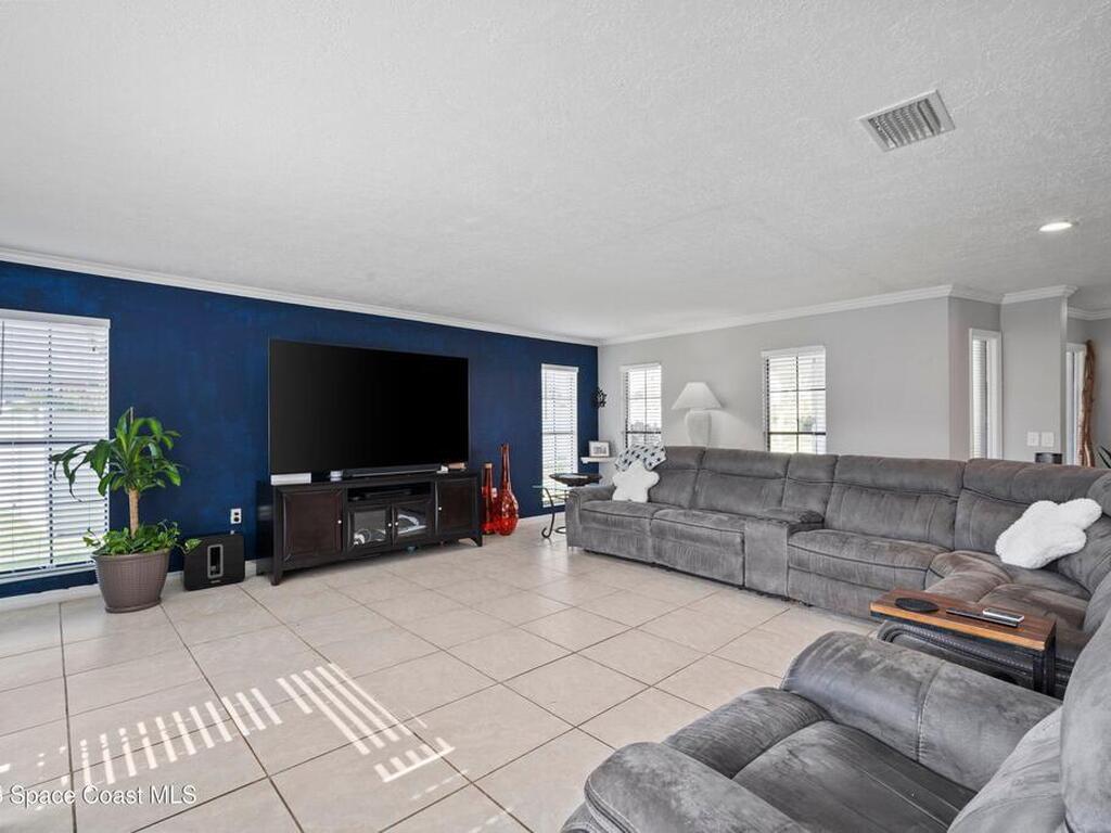 4774 Navaho Trail, Merritt Island, FL 32953