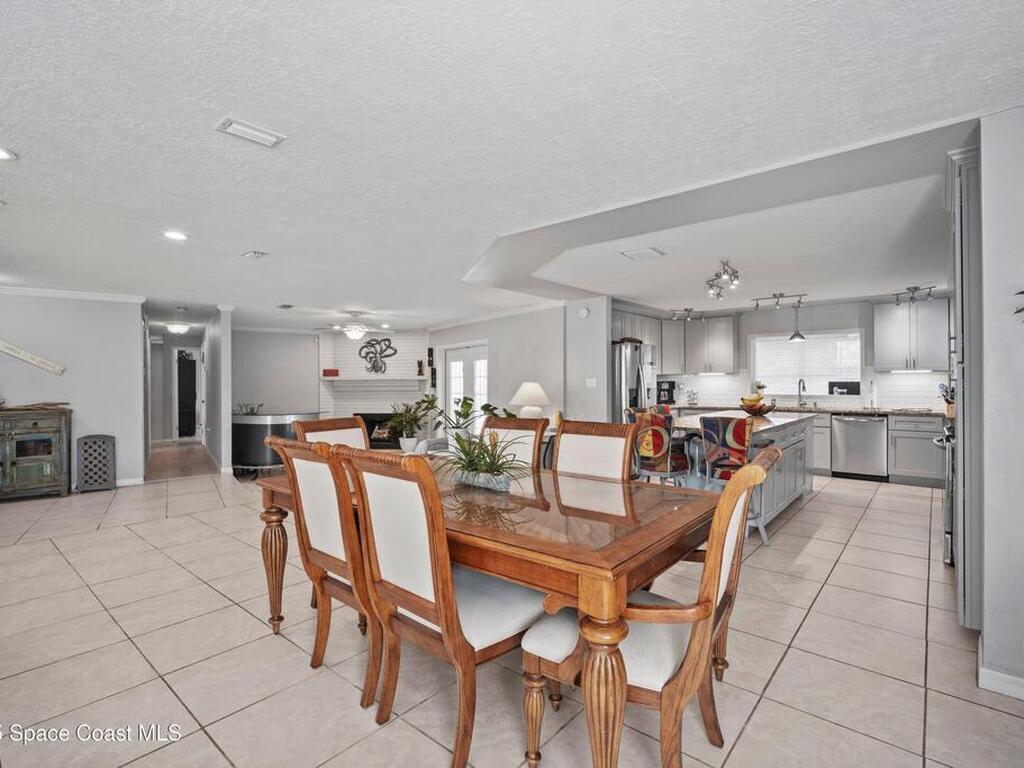 4774 Navaho Trail, Merritt Island, FL 32953