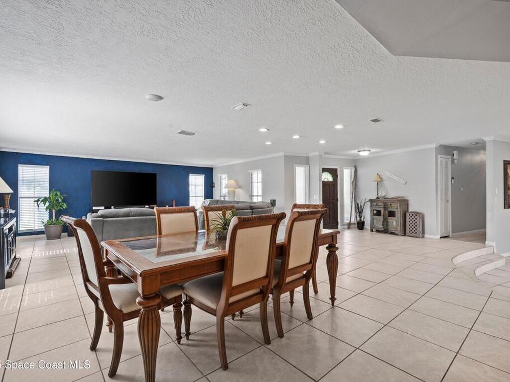 4774 Navaho Trail, Merritt Island, FL 32953