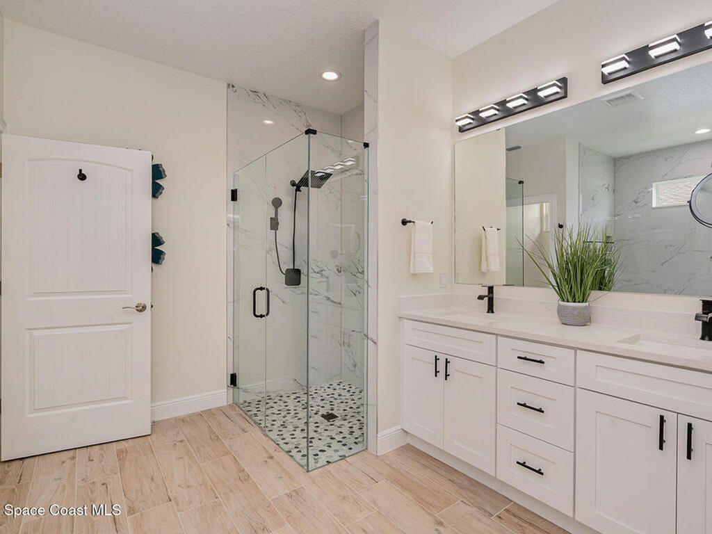 2925 Polaris Avenue, Palm Bay, FL 32909