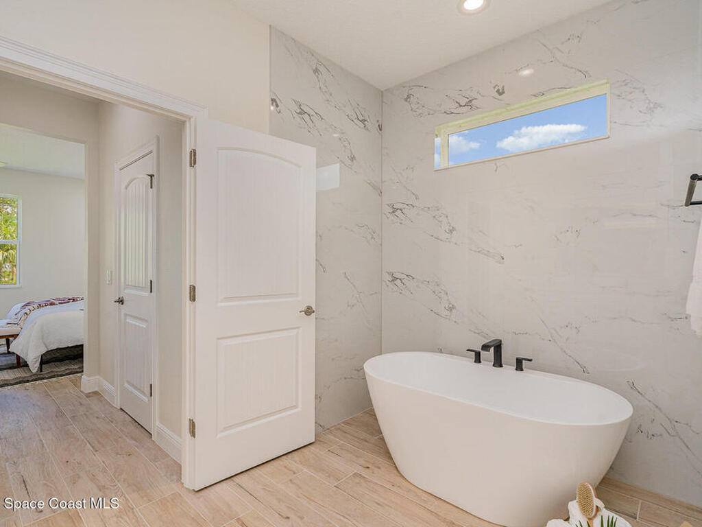 2925 Polaris Avenue, Palm Bay, FL 32909