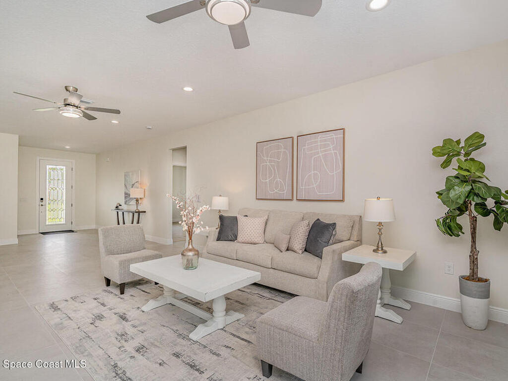 2925 Polaris Avenue, Palm Bay, FL 32909