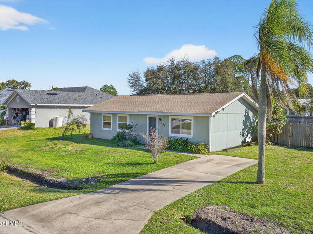 1051 Colonial Avenue, Palm Bay, FL 32909