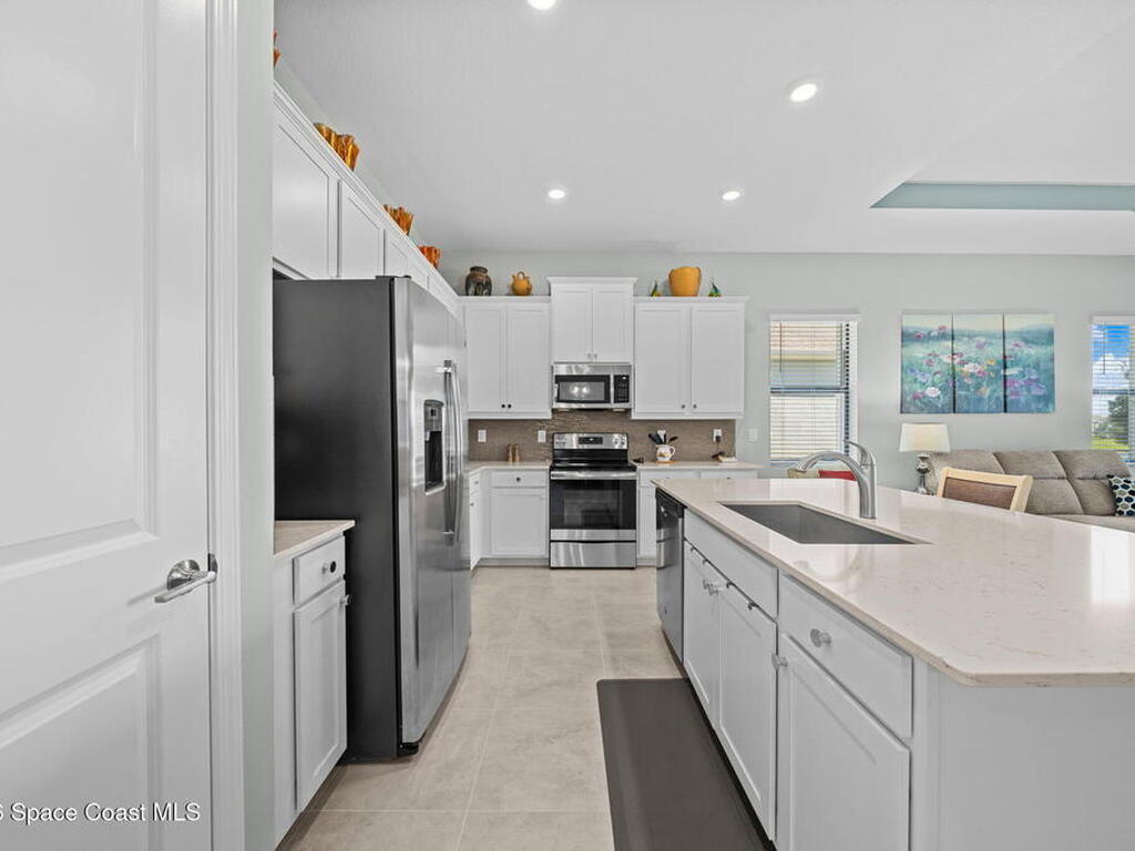 1692 Great Belt Circle, Melbourne, FL 32940