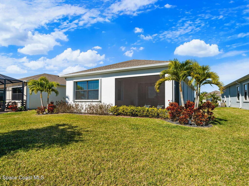 1692 Great Belt Circle, Melbourne, FL 32940