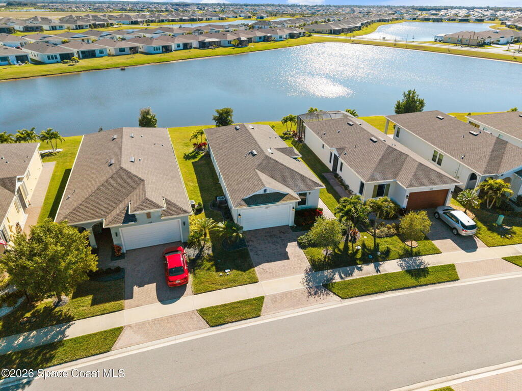 1692 Great Belt Circle, Melbourne, FL 32940