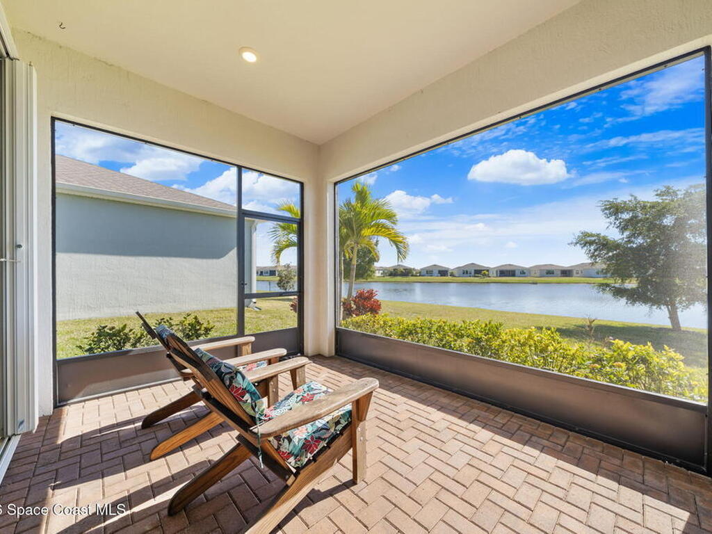 1692 Great Belt Circle, Melbourne, FL 32940