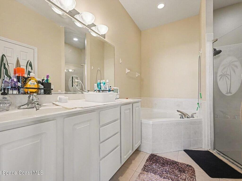 564 Casa Bella Drive, Cape Canaveral, FL 32920