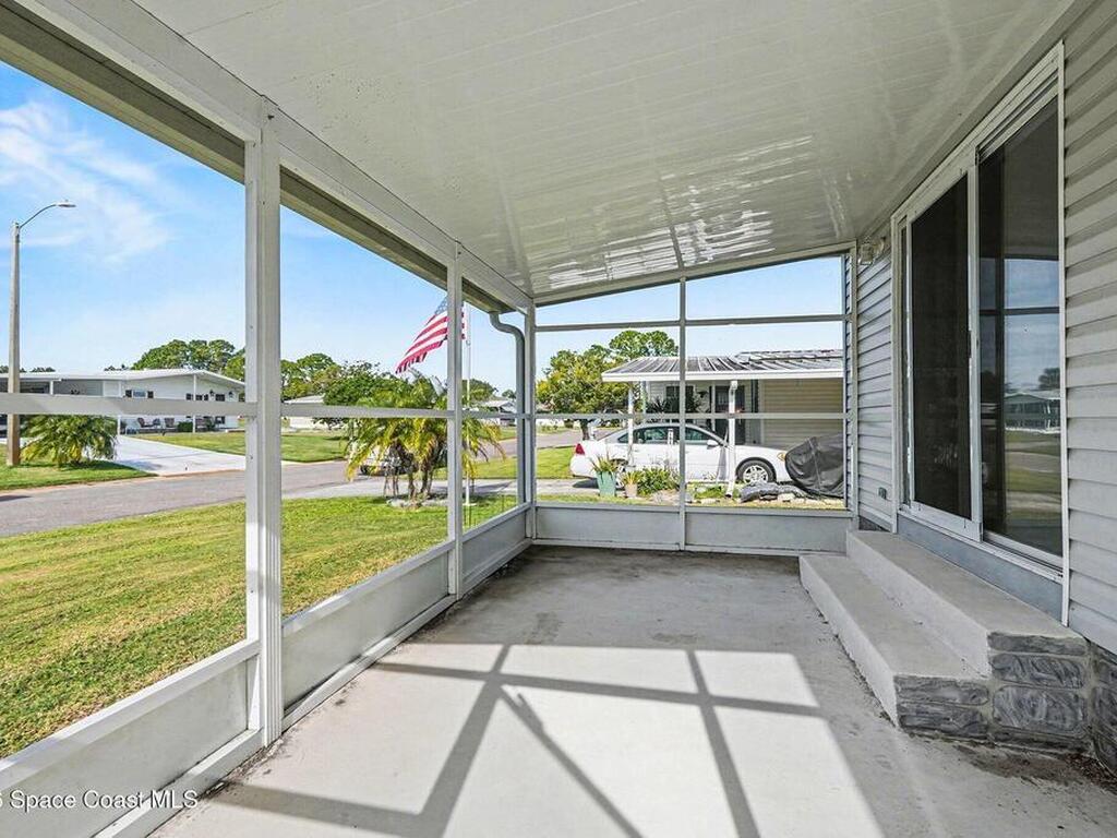 5009 Santa Anna Avenue, Titusville, FL 32780