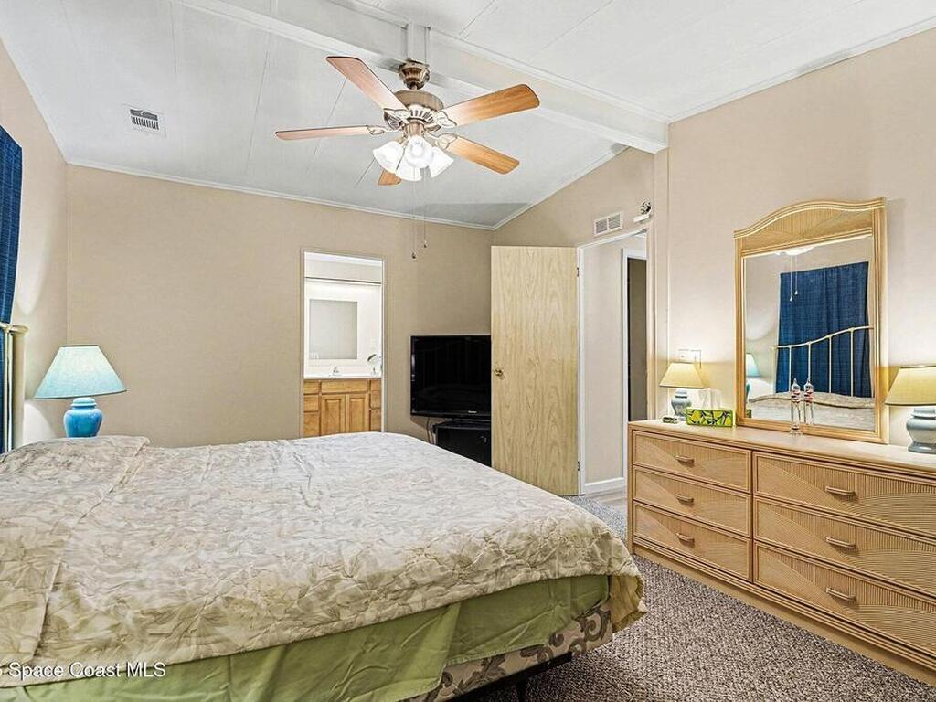 5009 Santa Anna Avenue, Titusville, FL 32780