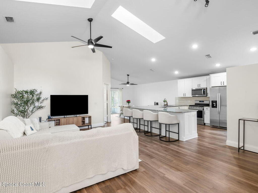 6833 Whitetail Court, Suntree, FL 32940