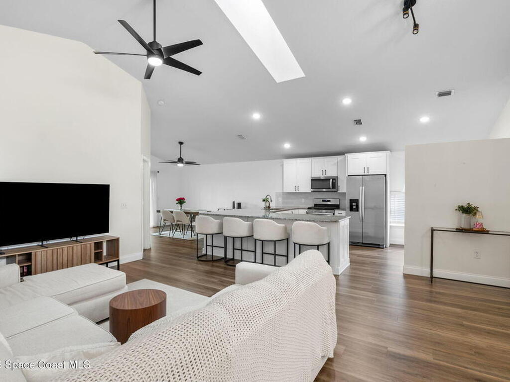 6833 Whitetail Court, Suntree, FL 32940