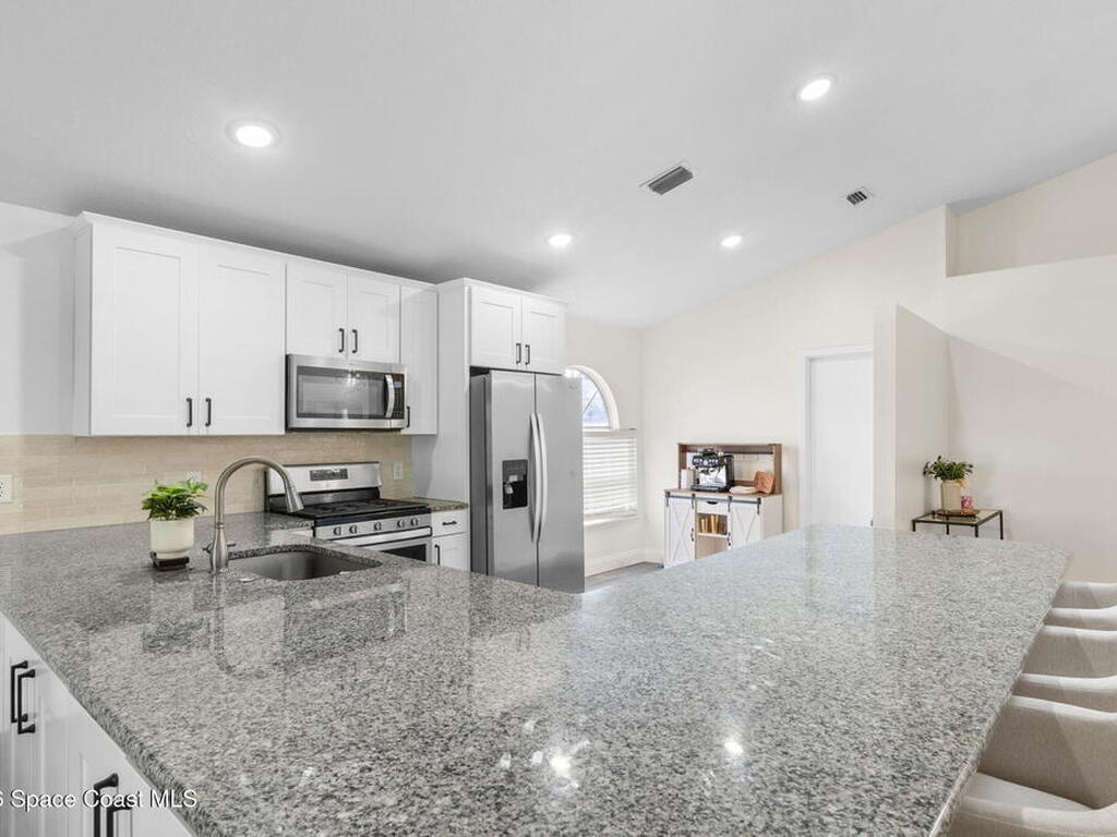 6833 Whitetail Court, Suntree, FL 32940