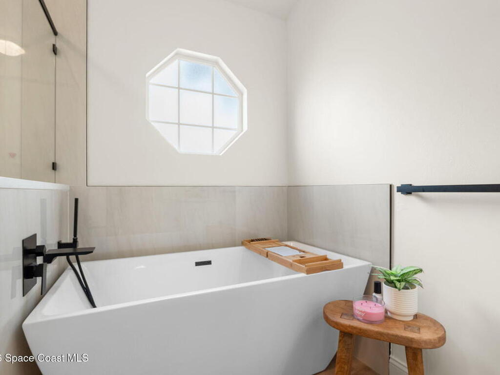 6833 Whitetail Court, Suntree, FL 32940