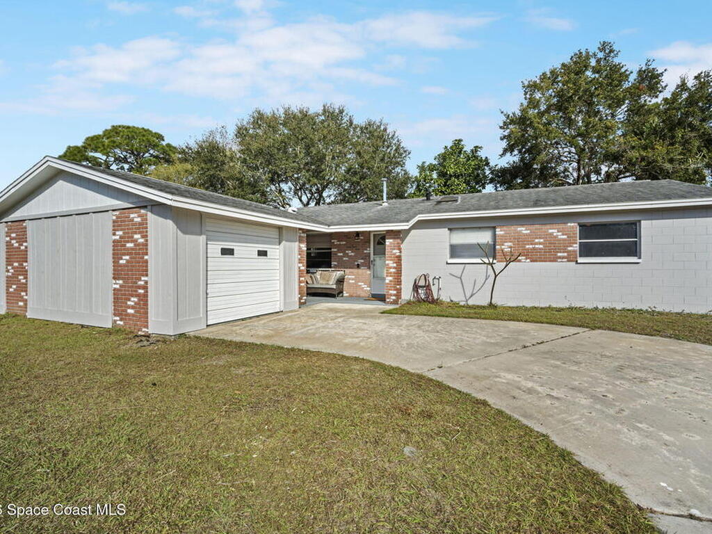 1088 Coronado Drive, Rockledge, FL 32955