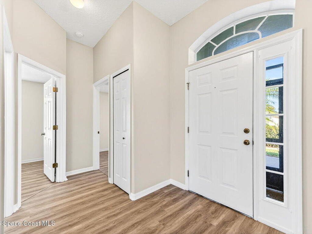 1102 Bainbury Lane, Melbourne, FL 32904