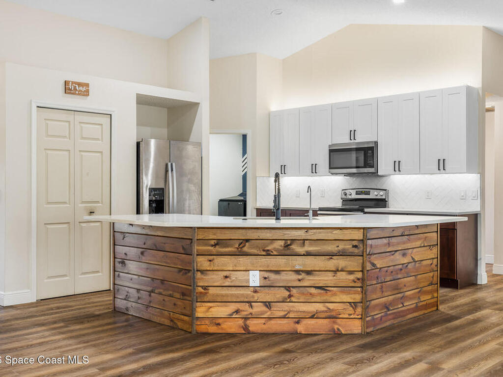 1126 Ruby Street, Palm Bay, FL 32909