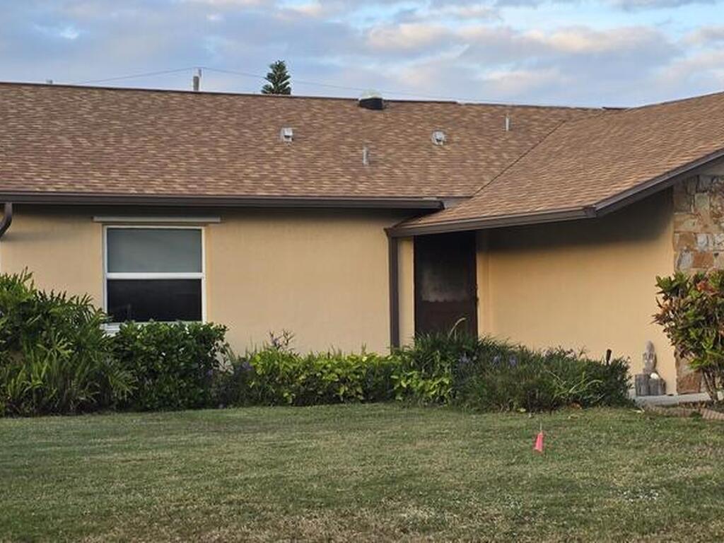 138 Amber Place, Melbourne Beach, FL 32951