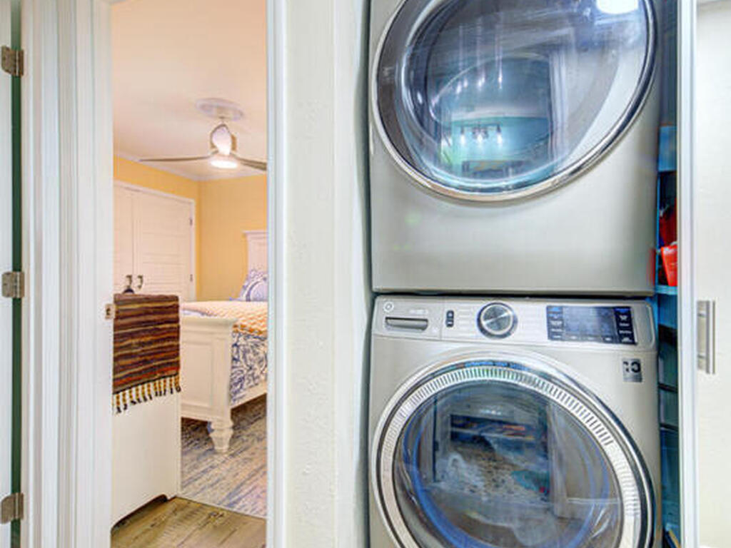 5801 N Atlantic Avenue, Cape Canaveral, FL 32920