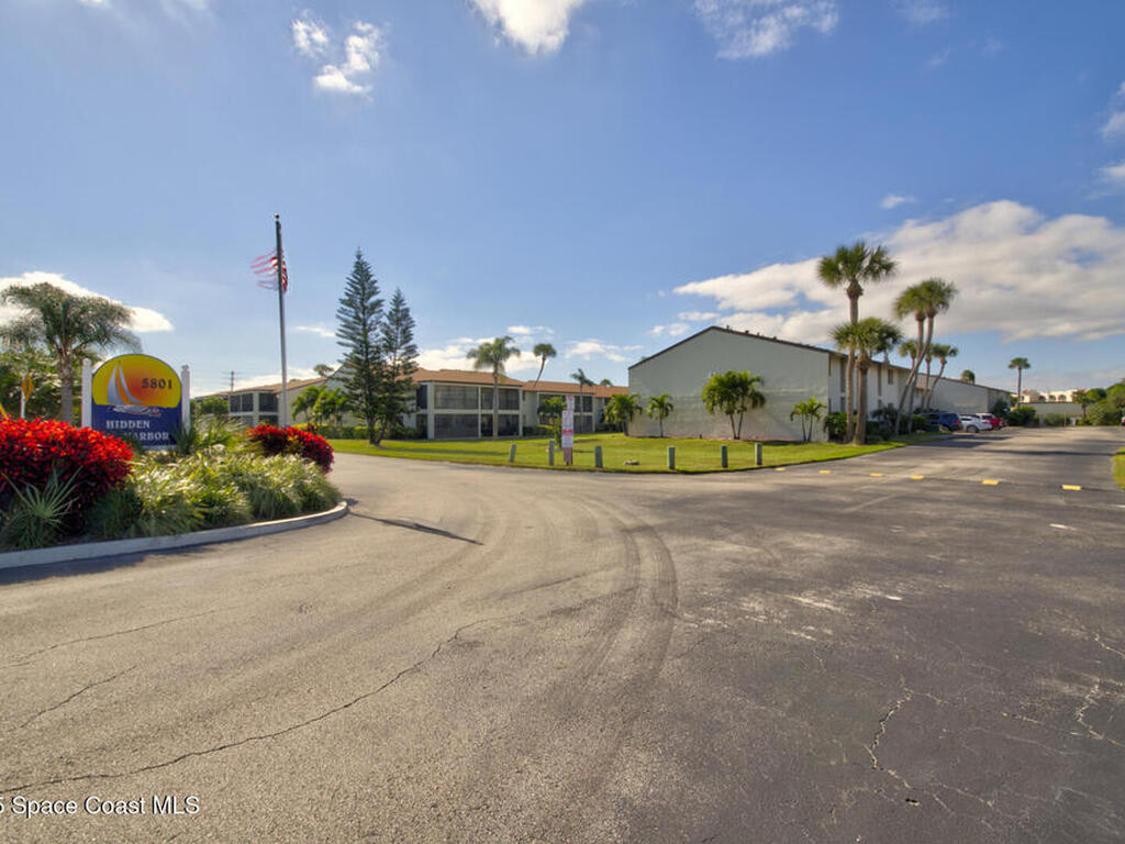 5801 N Atlantic Avenue, Cape Canaveral, FL 32920