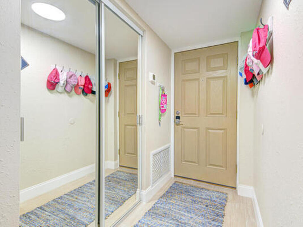 5801 N Atlantic Avenue, Cape Canaveral, FL 32920