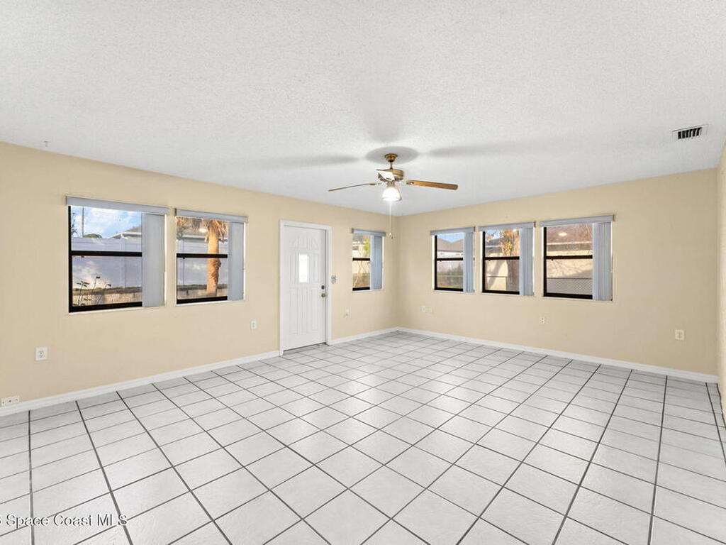 960 Pineland Drive, Rockledge, FL 32955