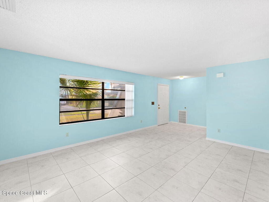 960 Pineland Drive, Rockledge, FL 32955