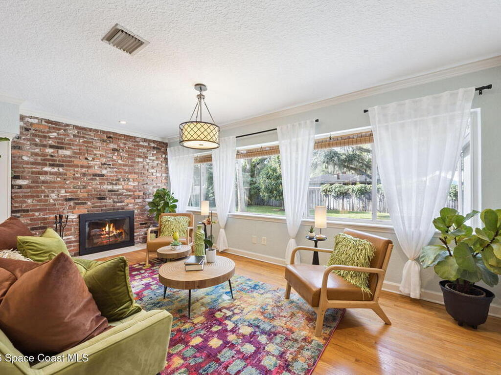 108 N Virginia Avenue, Sanford, FL 32771