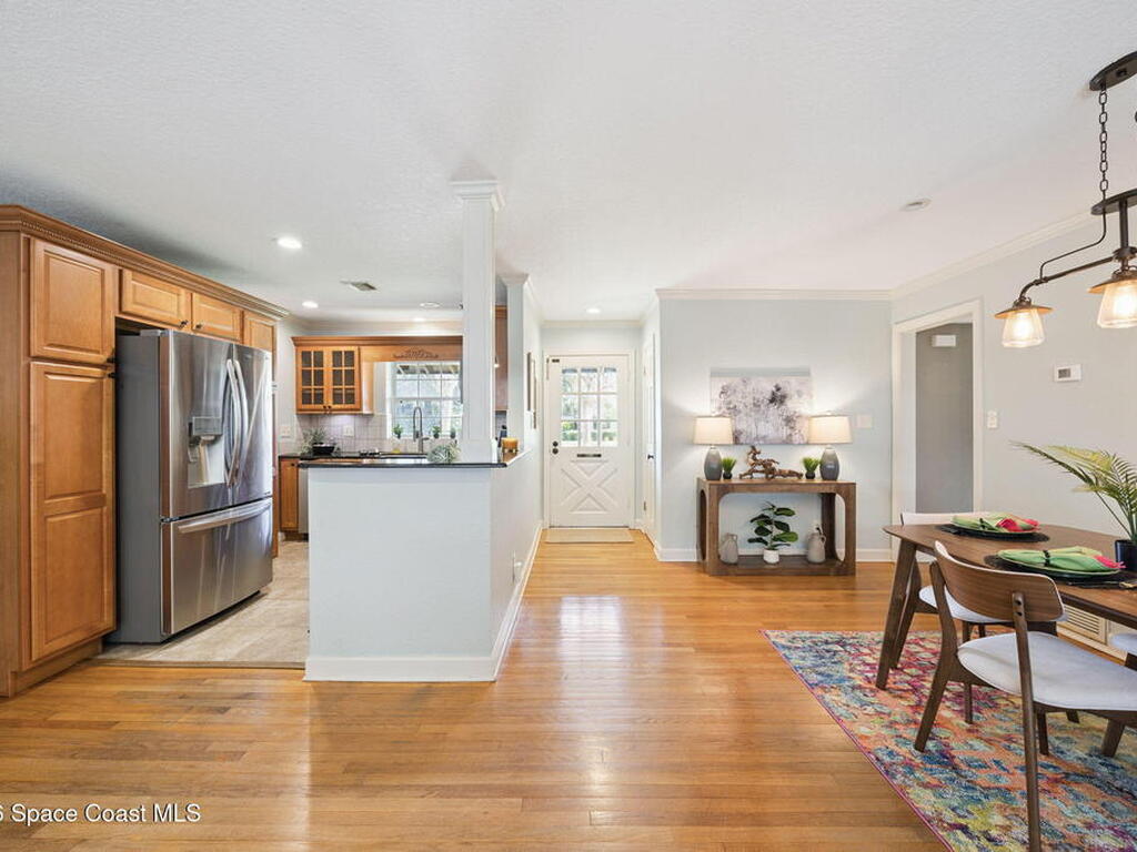 108 N Virginia Avenue, Sanford, FL 32771