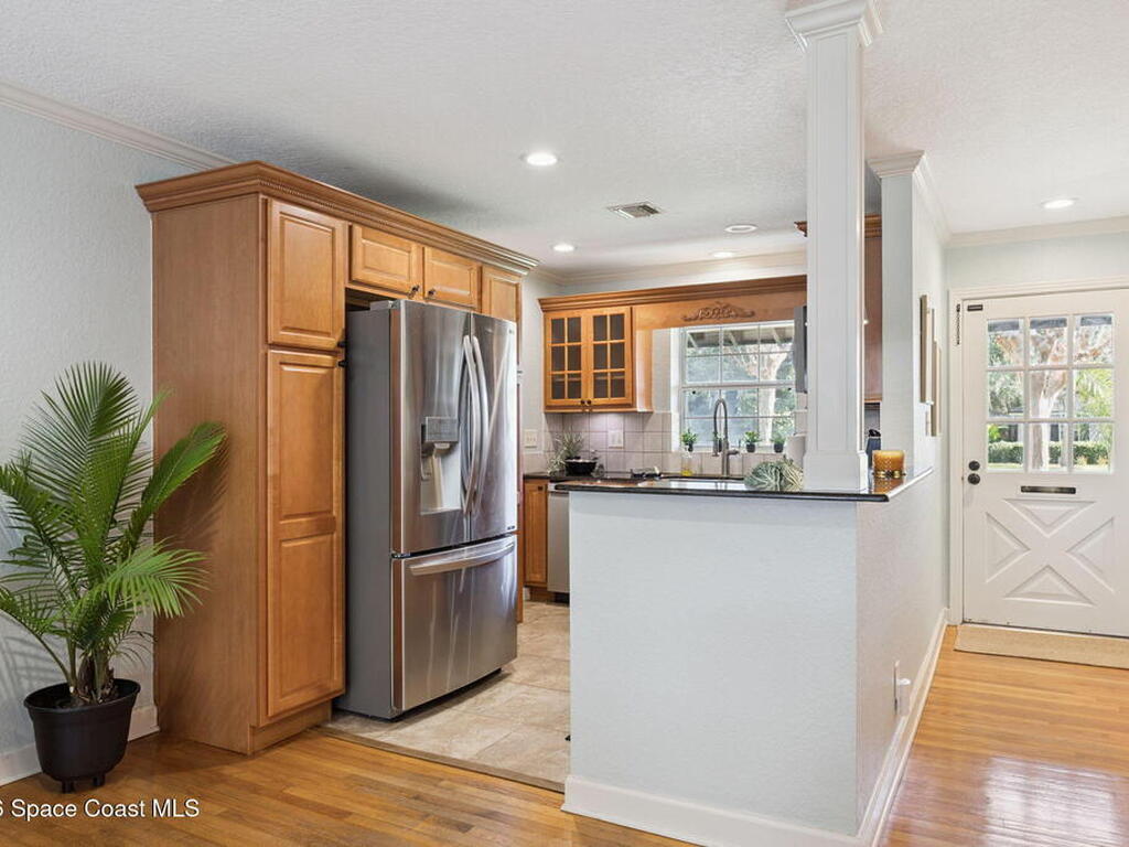 108 N Virginia Avenue, Sanford, FL 32771