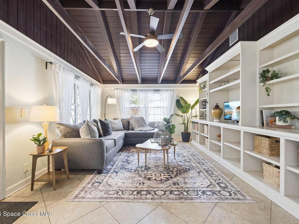 108 N Virginia Avenue, Sanford, FL 32771