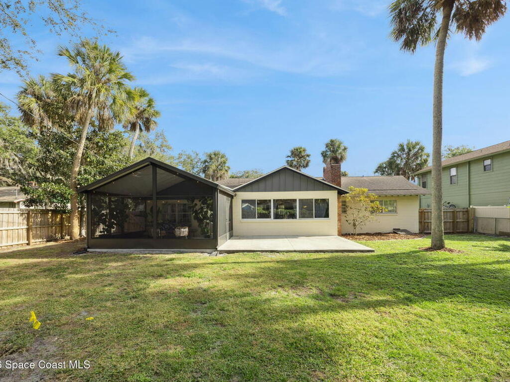 108 N Virginia Avenue, Sanford, FL 32771