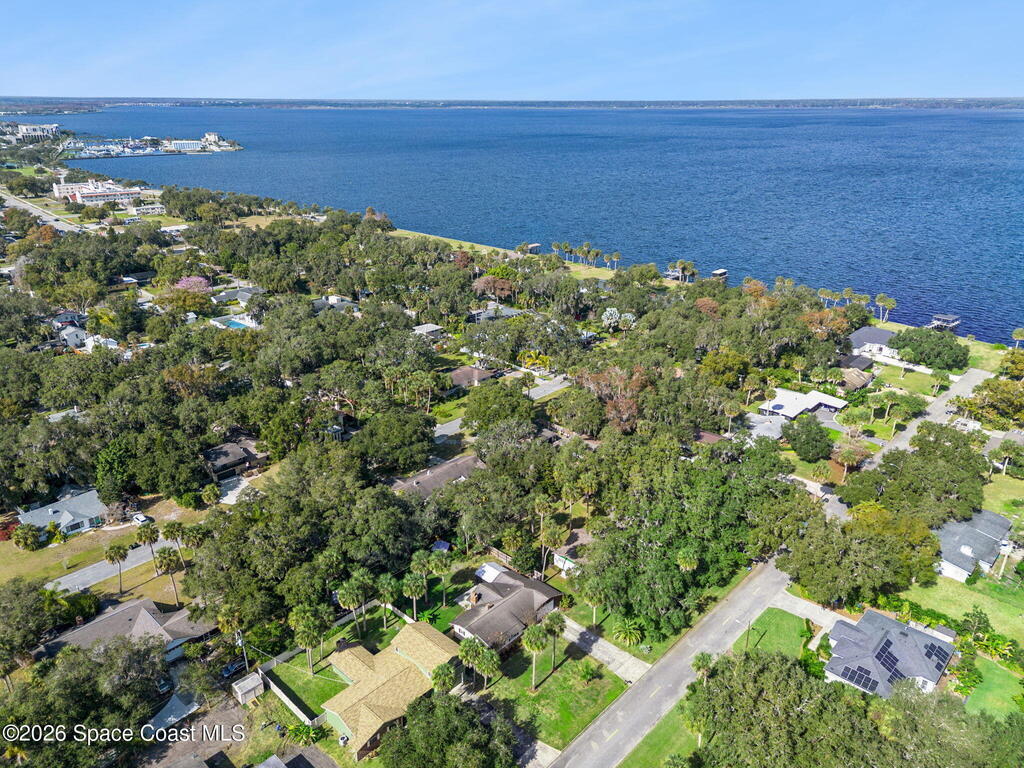 108 N Virginia Avenue, Sanford, FL 32771