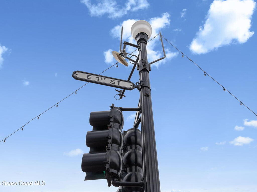 108 N Virginia Avenue, Sanford, FL 32771