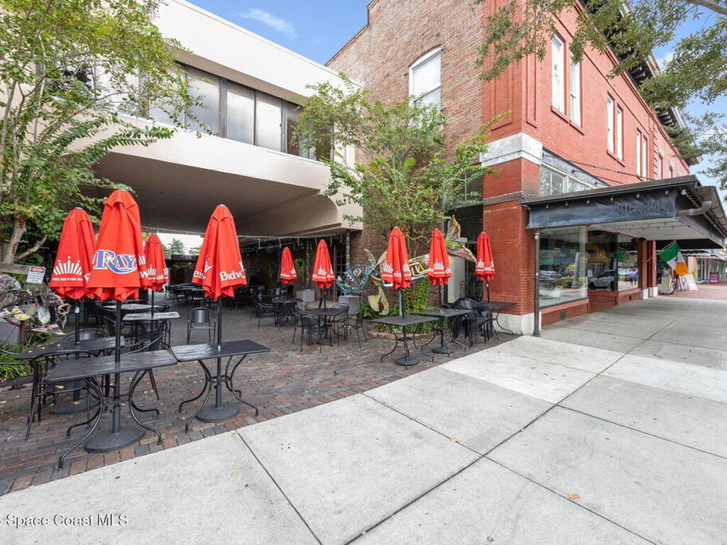 108 N Virginia Avenue, Sanford, FL 32771