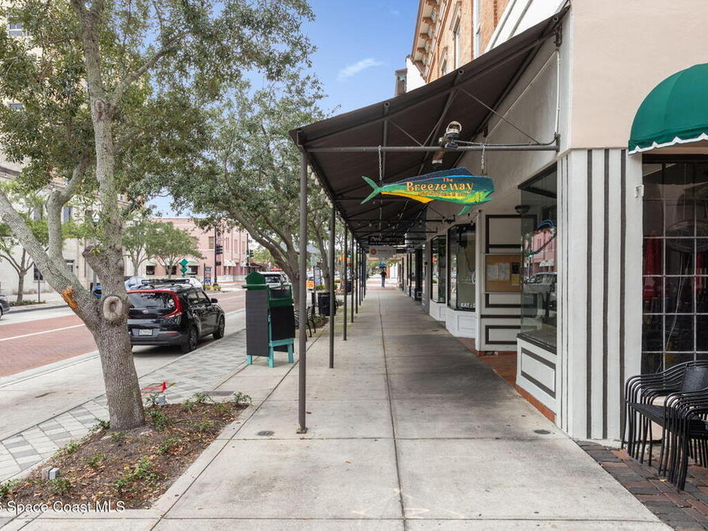 108 N Virginia Avenue, Sanford, FL 32771