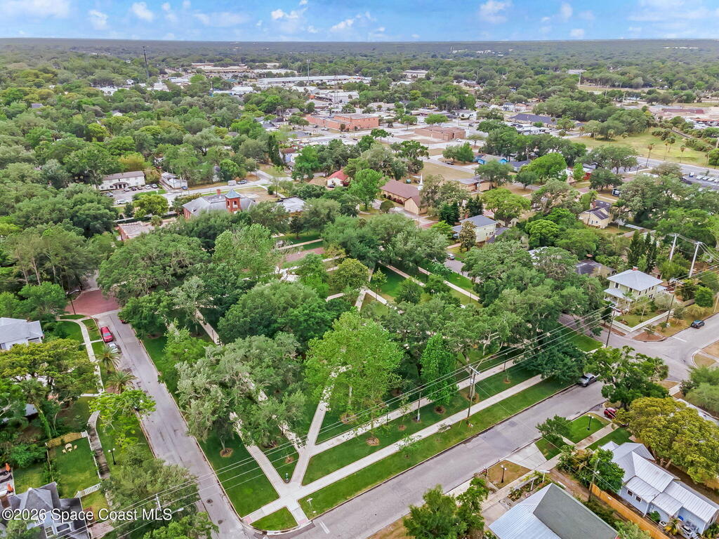 108 N Virginia Avenue, Sanford, FL 32771