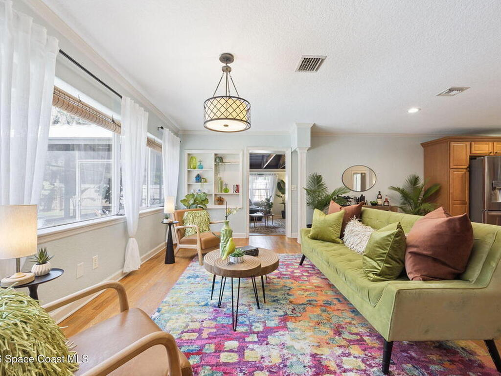 108 N Virginia Avenue, Sanford, FL 32771