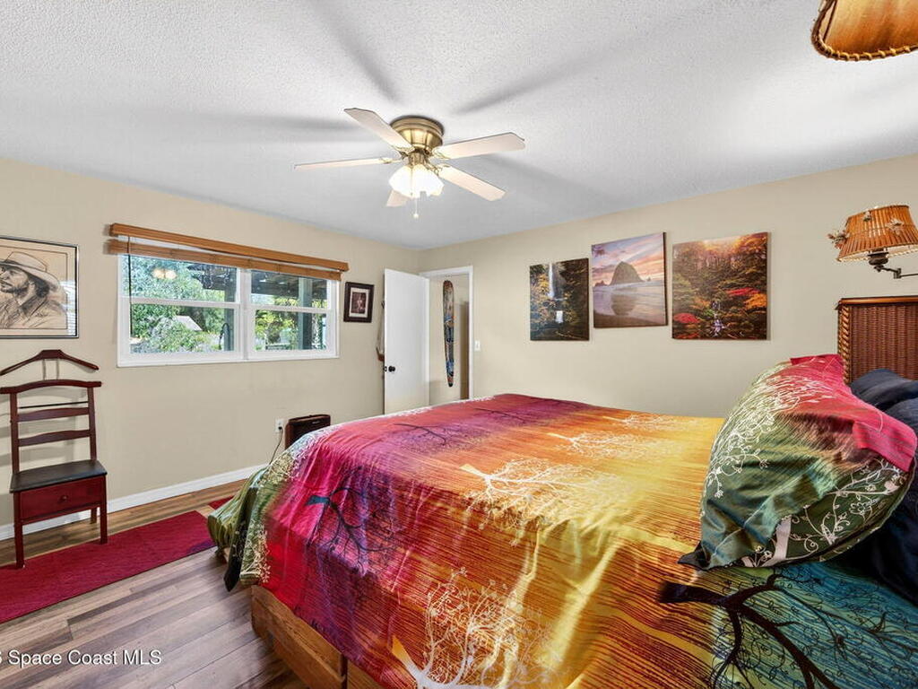 6033 Palm Street, Mims, FL 32754