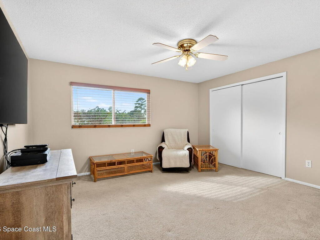 6033 Palm Street, Mims, FL 32754