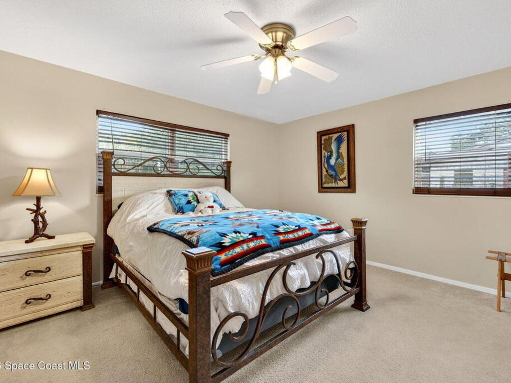 6033 Palm Street, Mims, FL 32754