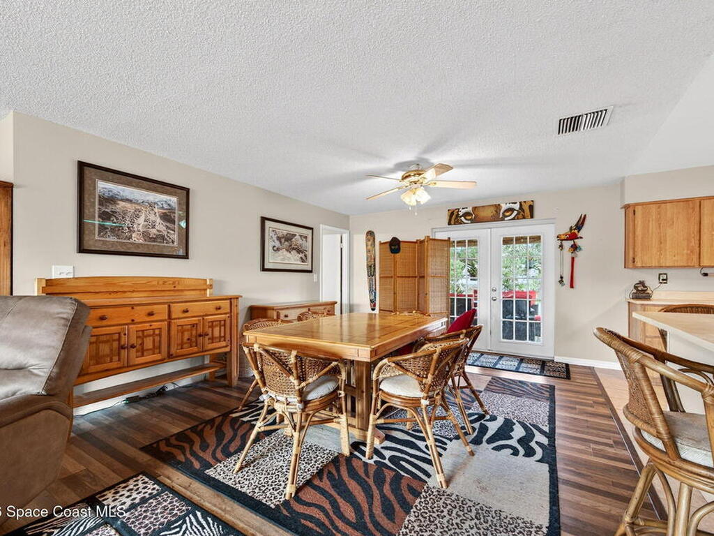 6033 Palm Street, Mims, FL 32754