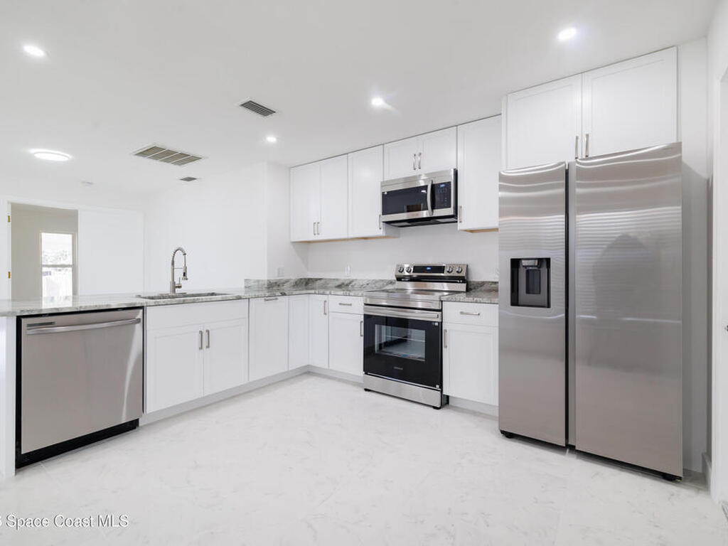 1604 Carbondale Avenue, Palm Bay, FL 32907