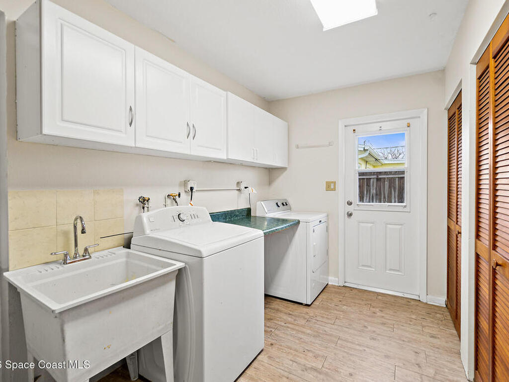 105 Hedgegrove Avenue, Satellite Beach, FL 32937