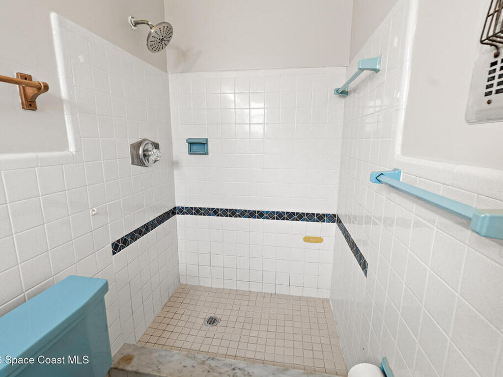 105 Hedgegrove Avenue, Satellite Beach, FL 32937