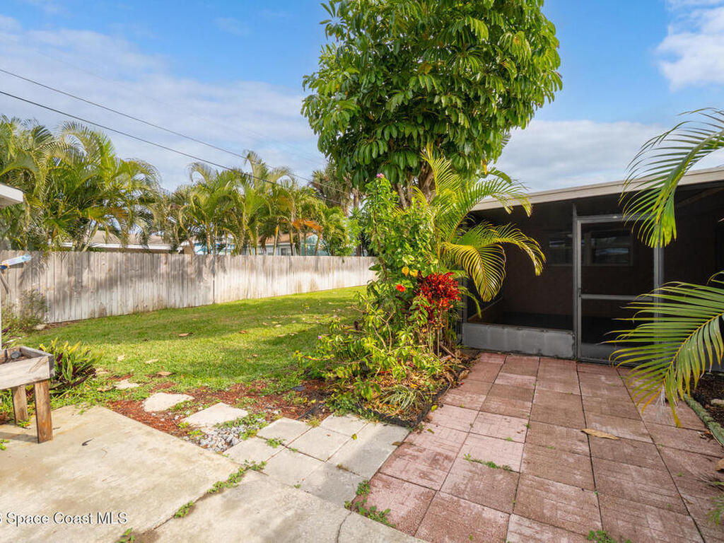 105 Hedgegrove Avenue, Satellite Beach, FL 32937