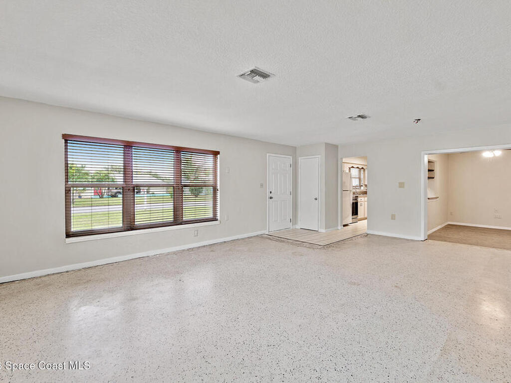 105 Hedgegrove Avenue, Satellite Beach, FL 32937